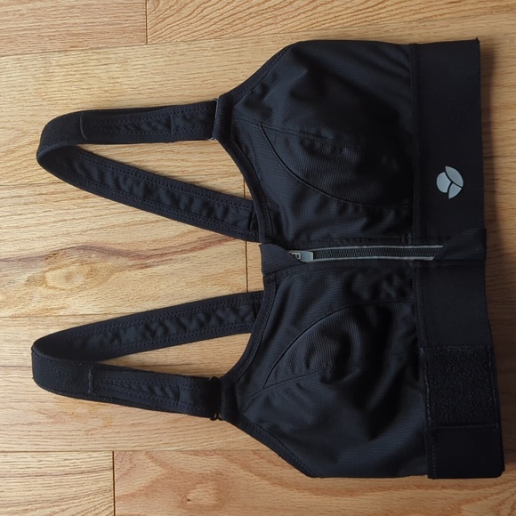 Yianna. Damen Sport Bra. Size Medium. - Picture 6 of 9